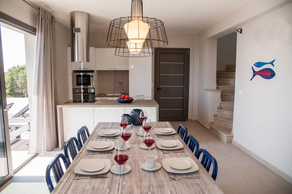 New Villa Blue With Private Pool At Trapezaki Livathos  Bagian luar foto