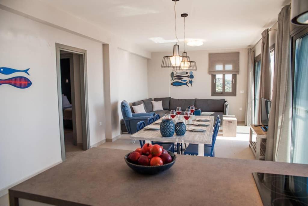 New Villa Blue With Private Pool At Trapezaki Livathos  Bagian luar foto