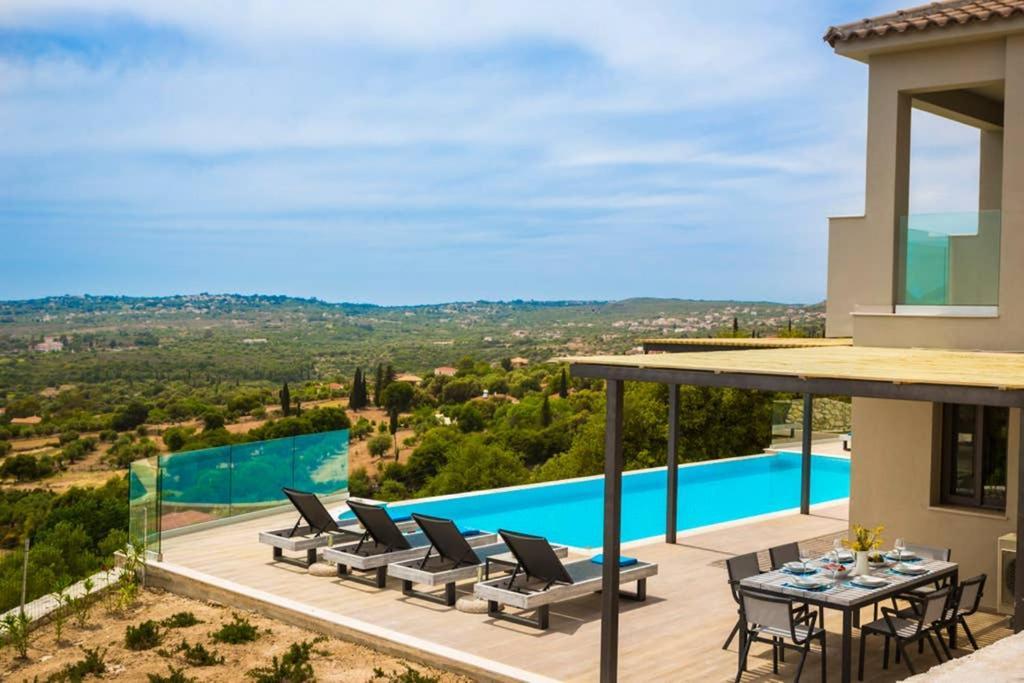 New Villa Blue With Private Pool At Trapezaki Livathos  Bagian luar foto